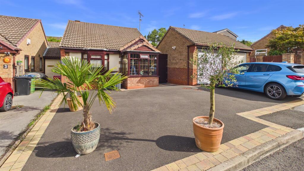 Main image of property: Johnsons Grove, Oldbury