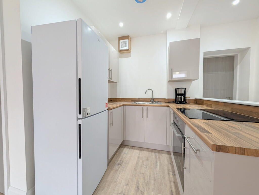 Main image of property: To Let - Ranelagh Drive, Ainsdale, PR8 - One Bed Ground Floor Apt