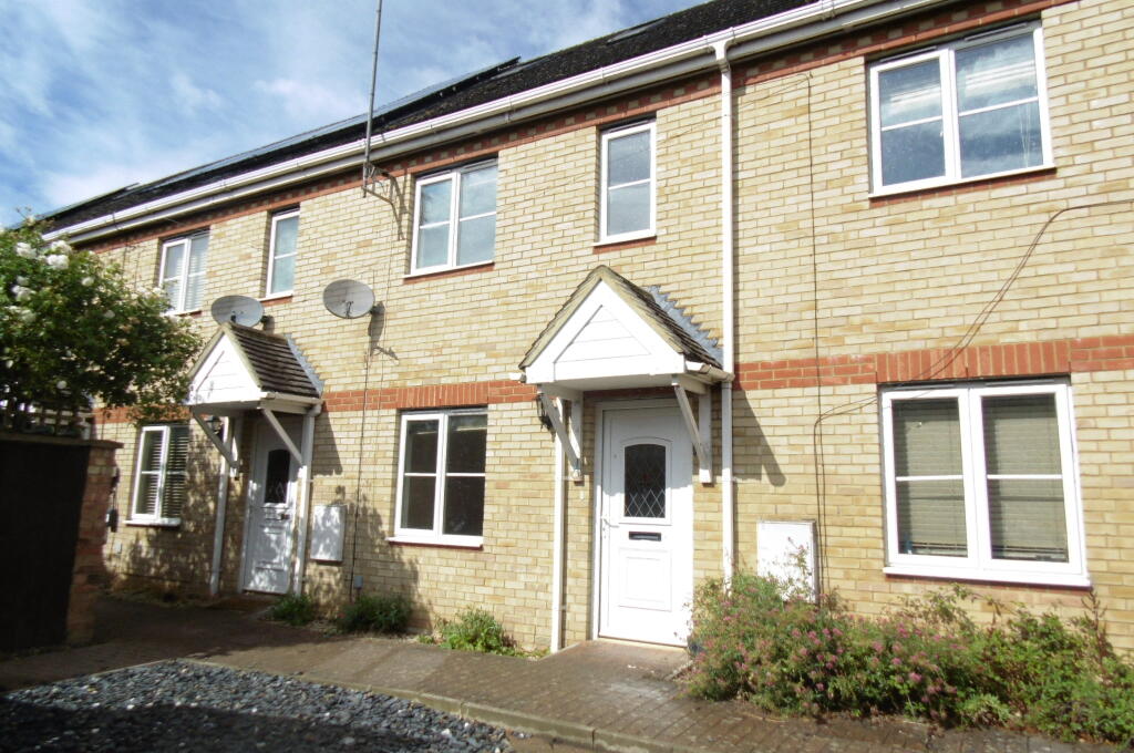 Main image of property: Hitchin Street, Biggleswade, Central Bedfordshire