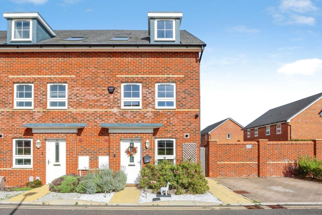 Main image of property: Isabella Street, BOURNEMOUTH, Dorset, BH11