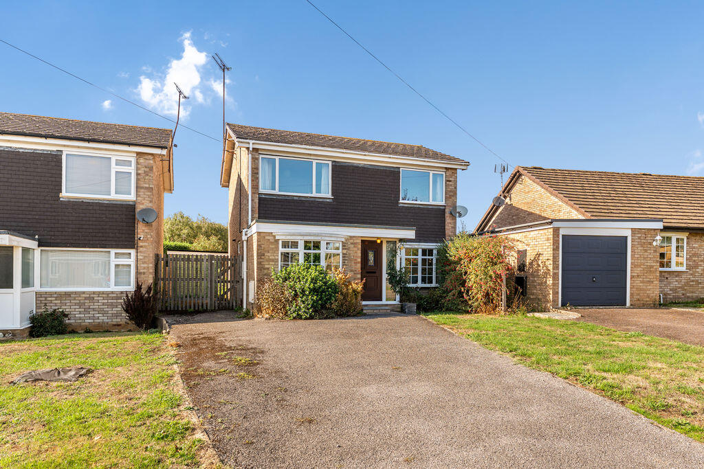 Main image of property: Cherrys Close, Bloxham - No onward chain