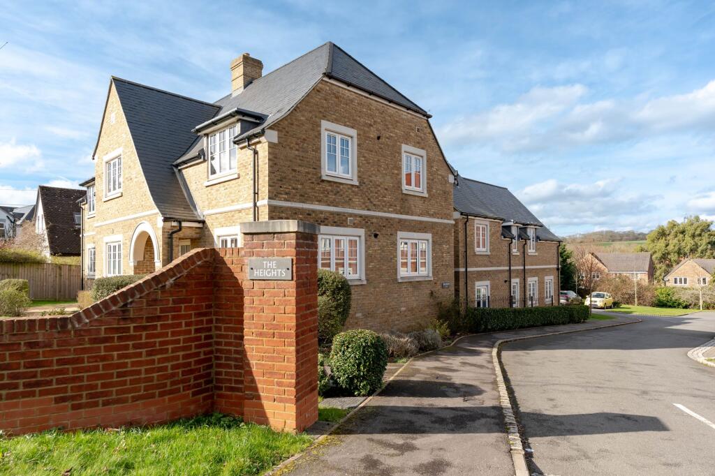 Main image of property: Cumnor Hill, Oxford, OX2