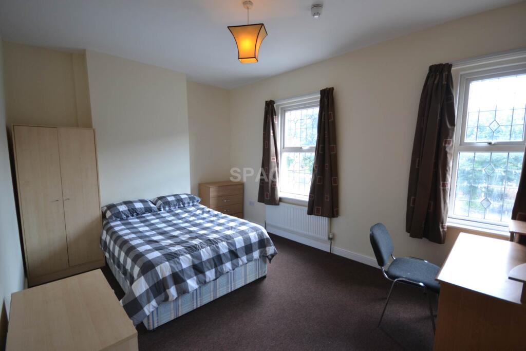 Main image of property: London Road, Reading, Berkshire, RG1 3PB