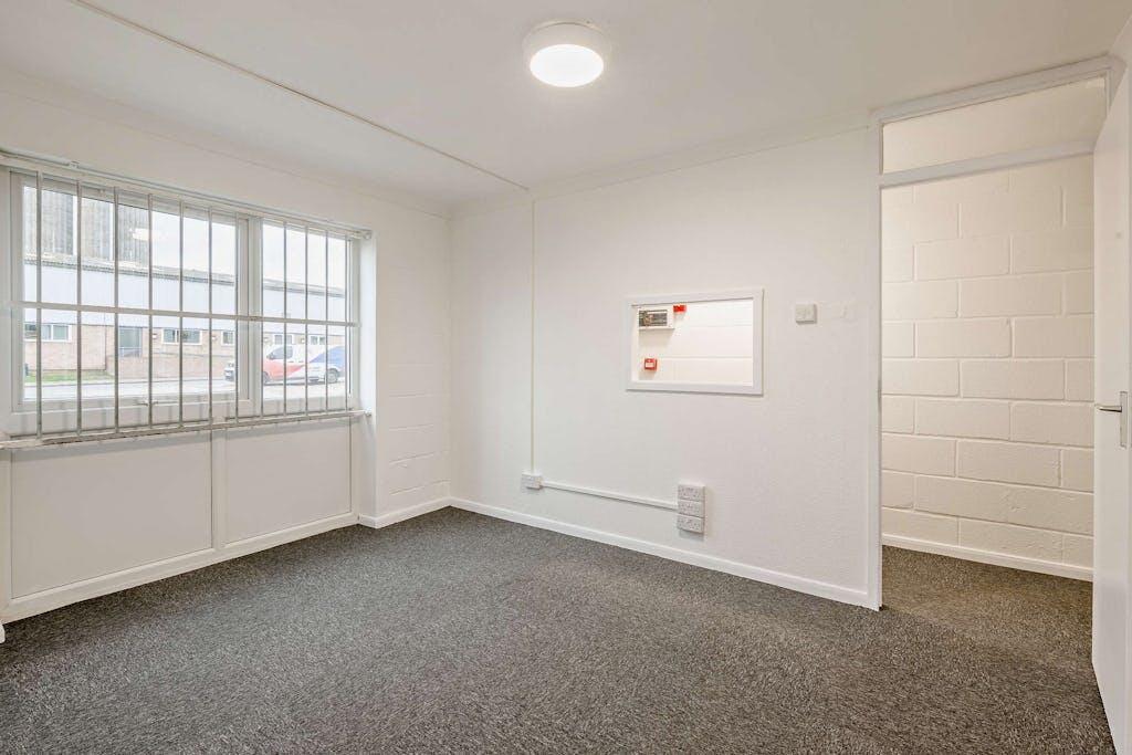 bowthorpe-park-industrial-estate_unit-unit- (4).jpg