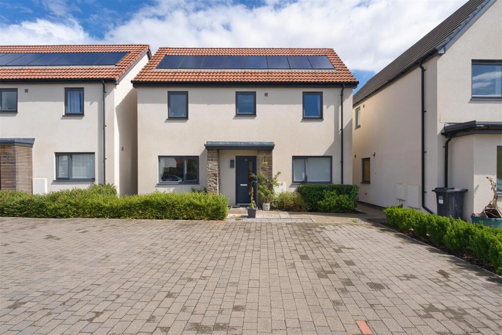 Main image of property: Mayors Road, Claverham, Bristol