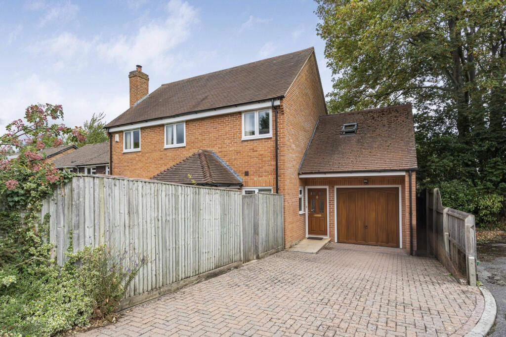 Main image of property: Bushnell Close, Headington, OX3