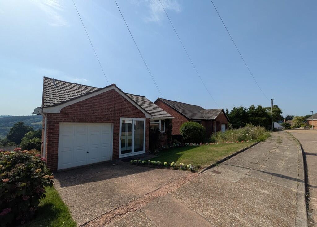 Main image of property: Woodleigh Close, Exeter