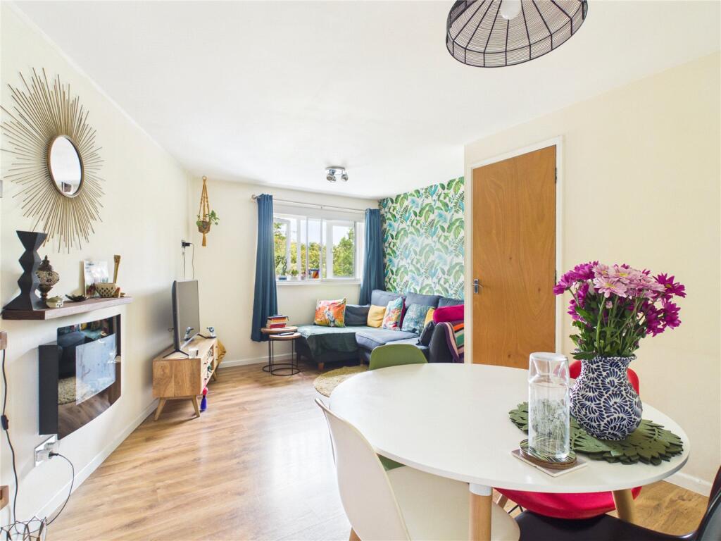 Main image of property: New Walls, Totterdown, Bristol, BS4