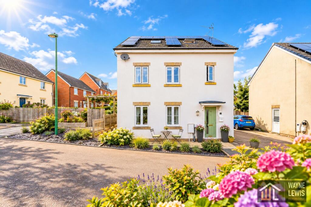 Main image of property: Drum Tower View, Caerphilly, Caerphilly County Borough, CF83 2XY