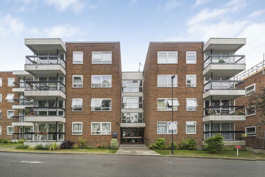Main image of property: Hendon Lane, Finchley
