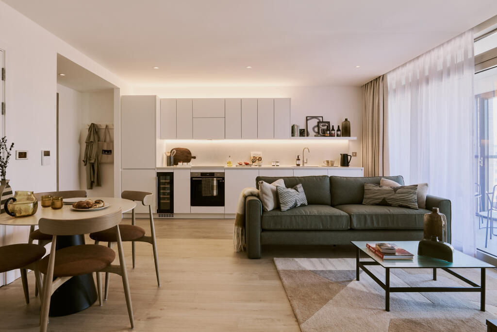 Main image of property: New Drum Street, Tower Hamlets, London