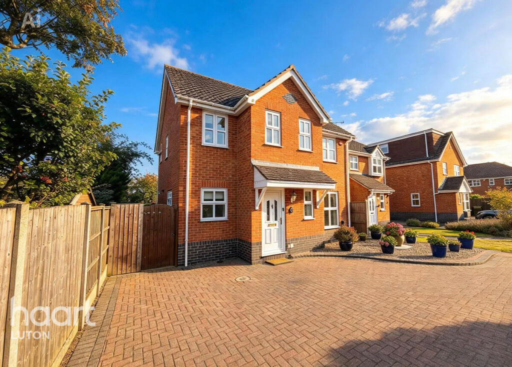 Main image of property: Lavender Close, Luton