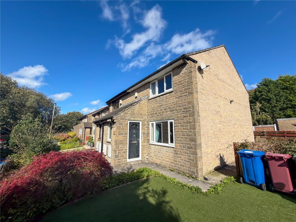 Main image of property: Ravenscroft Close, Blackburn, Lancashire, BB1