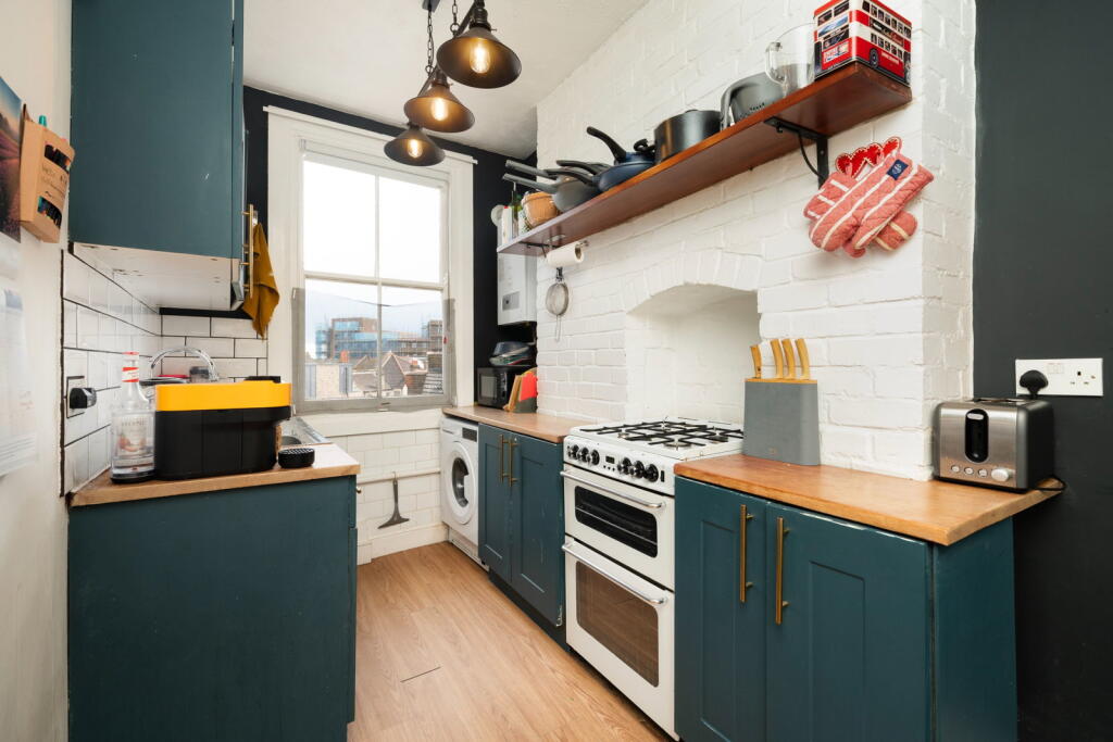 Main image of property: Amen Corner, London, SW17 9JE