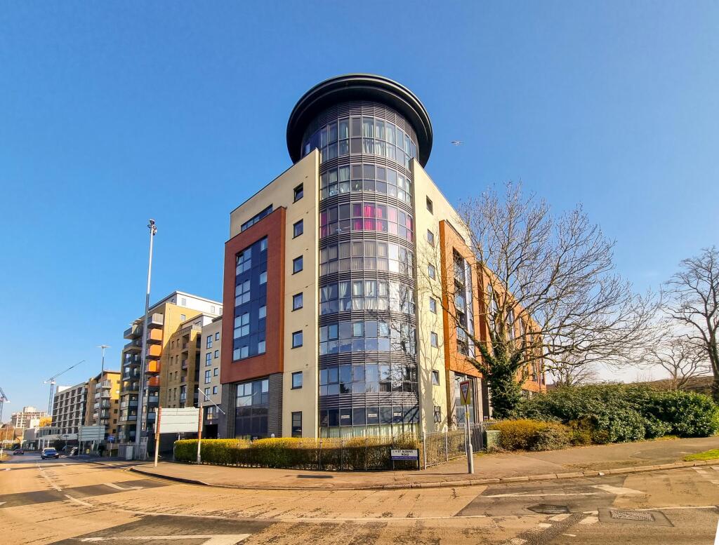 Main image of property: Flanders Court, St. Albans Roa, Watford, WD17