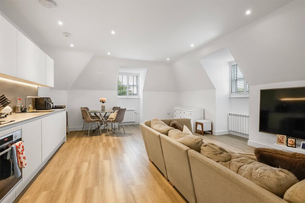 Main image of property: Hatchlands Road, Redhill, Surrey, RH1