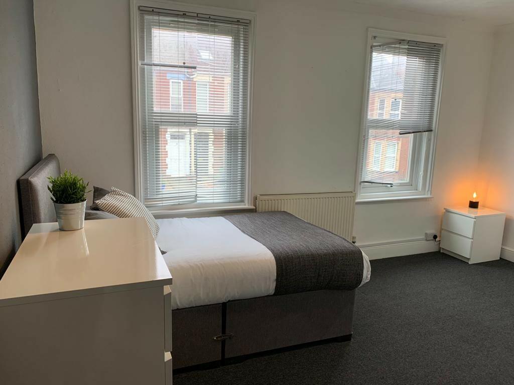 Main image of property: Pinhoe Road, Exeter, Devon, EX4