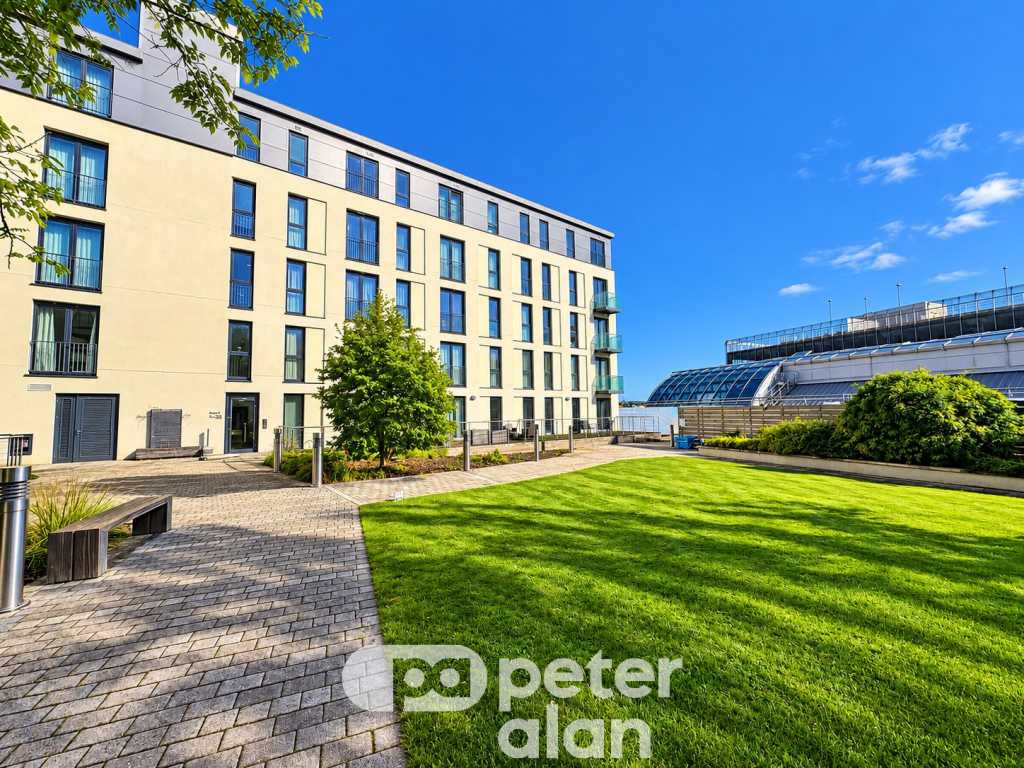 Main image of property: Hayes Apartments, The Hayes, City Centre