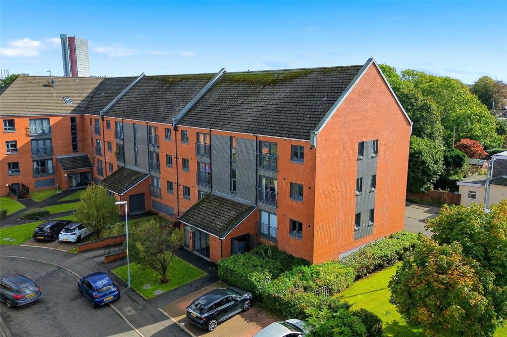 Main image of property: 3/1, 67 Craigend Circus, Glasgow, Glasgow City, G13