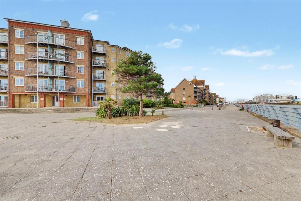 Main image of property: Garland Point, Sussex Wharf, Shoreham Beach, West Sussex, BN43 5PF