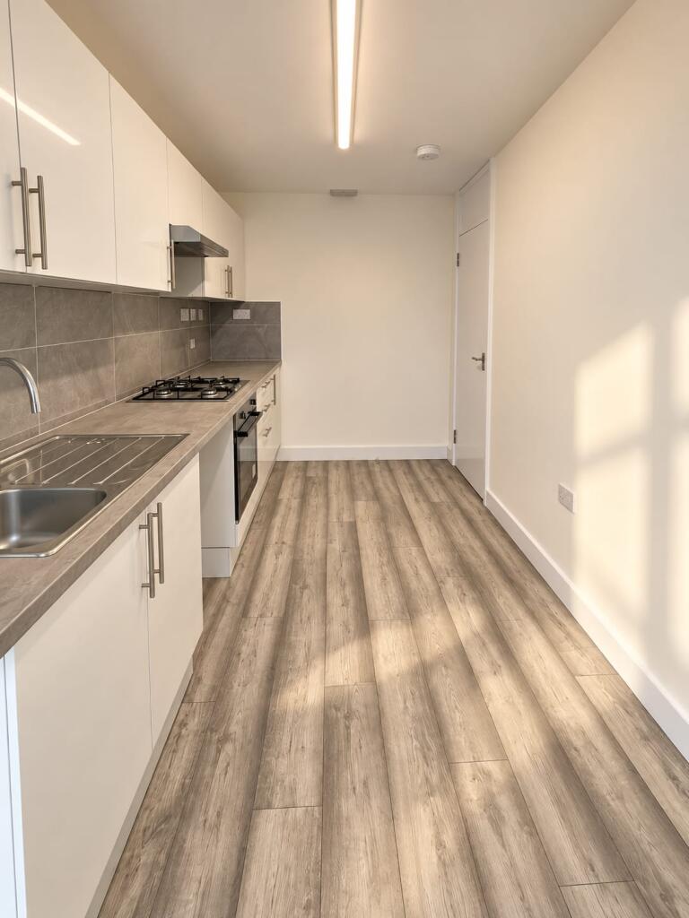 Main image of property: High Road, Chadwell Heath, Barking And Dagenham