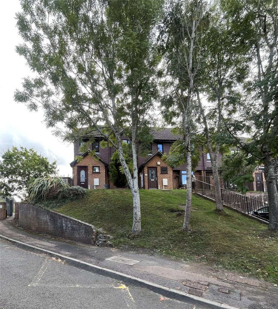 Main image of property: Timber Bank, Chatham, Kent, ME5