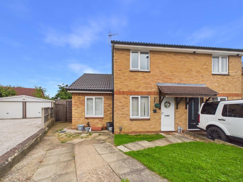 Main image of property: Tuxford Close, Oakwood