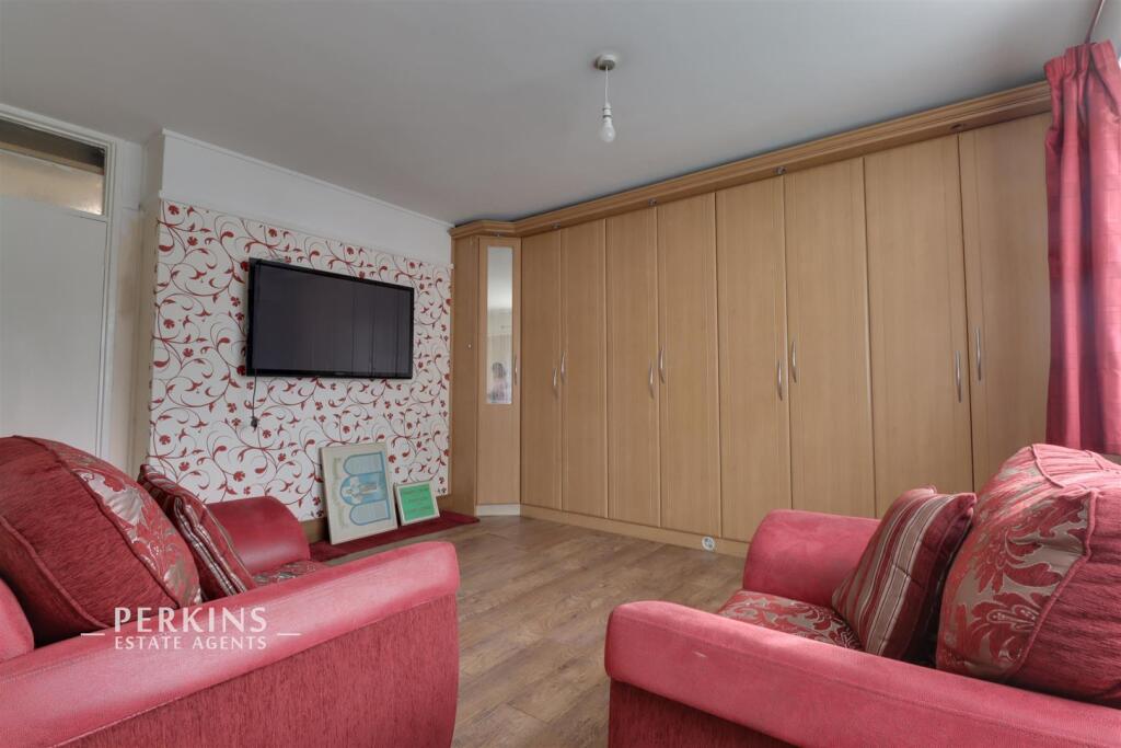 Main image of property: Southall, UB2