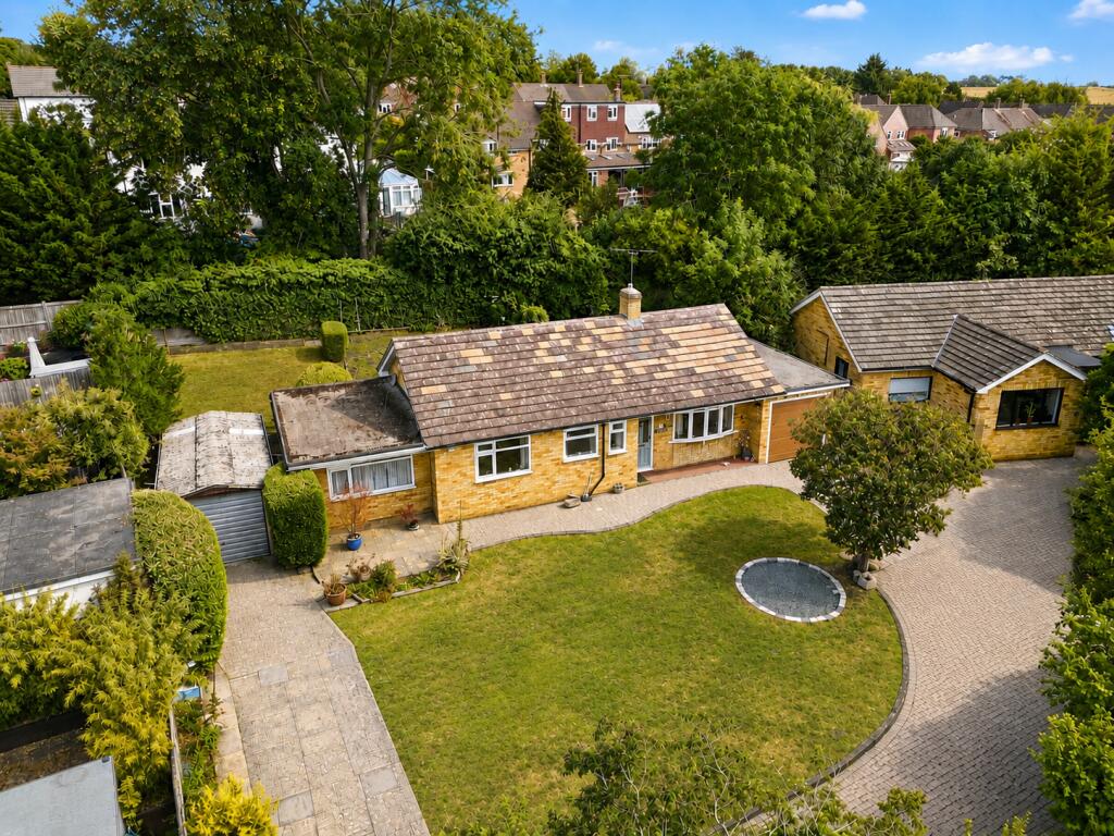 Main image of property: Southview Road, Harpenden, Hertfordshire, AL5