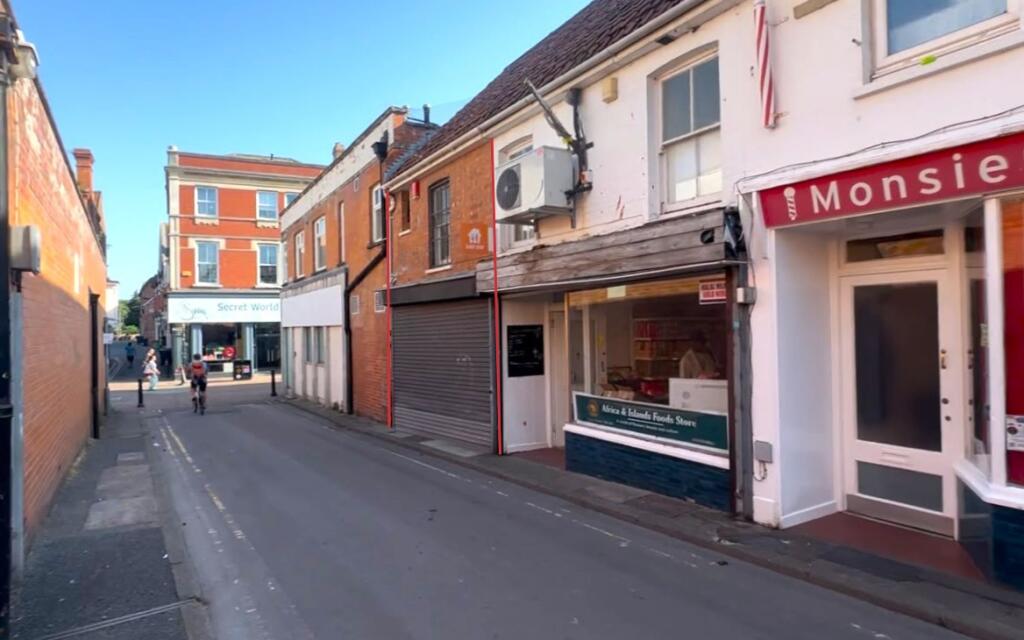 Main image of property: 1 Court Street, Bridgwater, Somerset TA6 3BZ