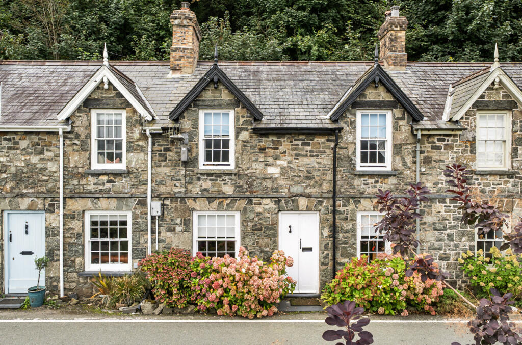 Main image of property: Arthog Terrace, Arthog, Gwynedd, LL39