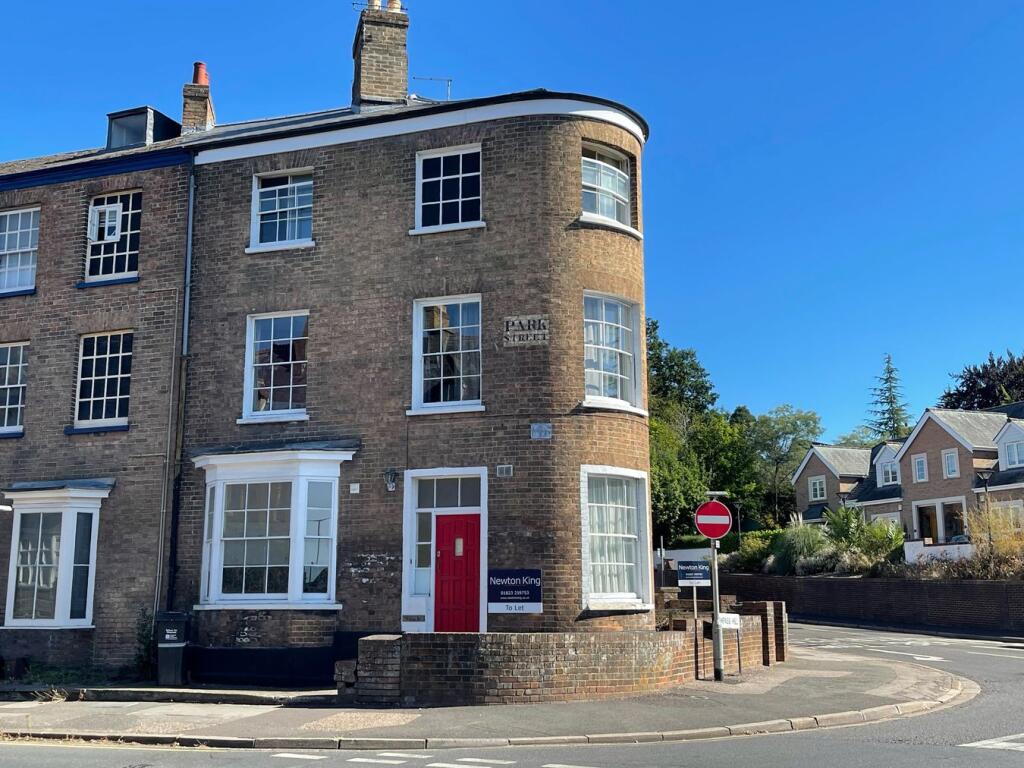 Main image of property: Compass Hill, Taunton, TA1
