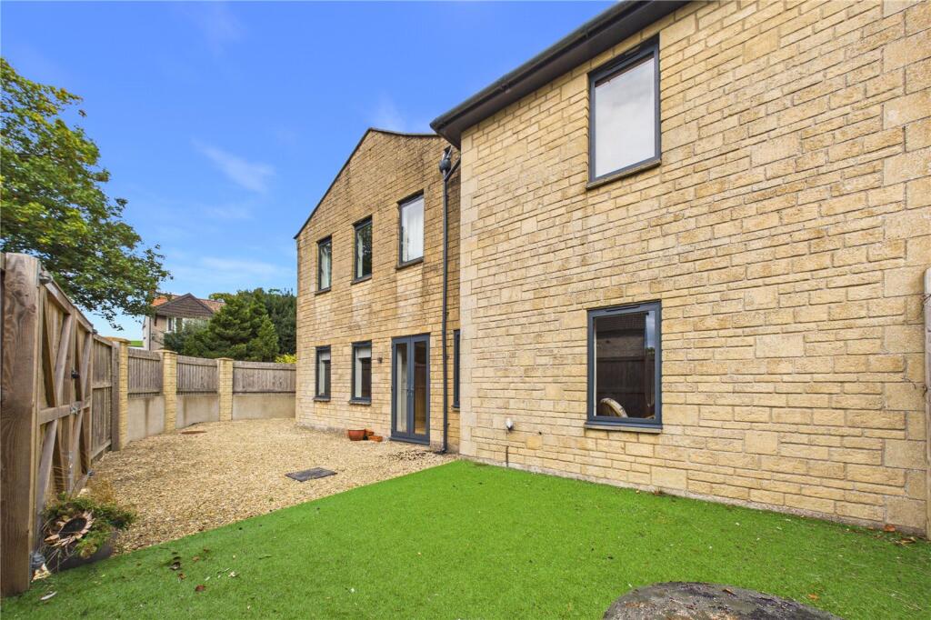 Main image of property: Loves Hill Court, Timsbury, Bath, Somerset, BA2