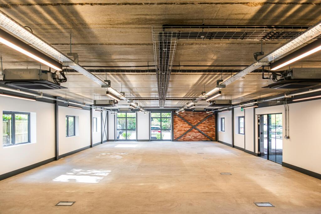 Creative Construction 6581.jpg