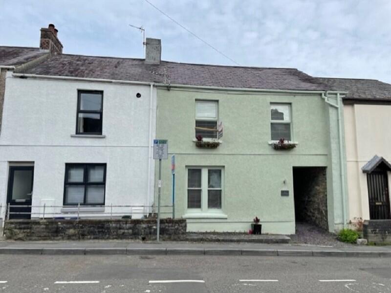 Main image of property: 60 New Road, Llandeilo, Carmarthenshire.