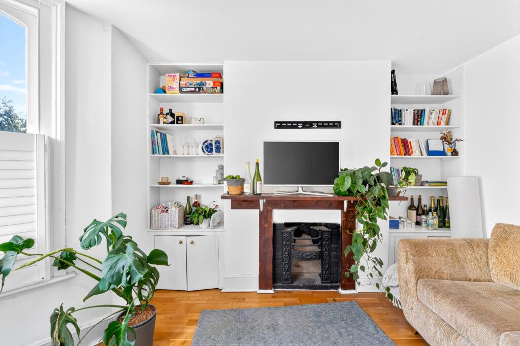 Main image of property: Flat A, Powerscroft Road, Hackney, London