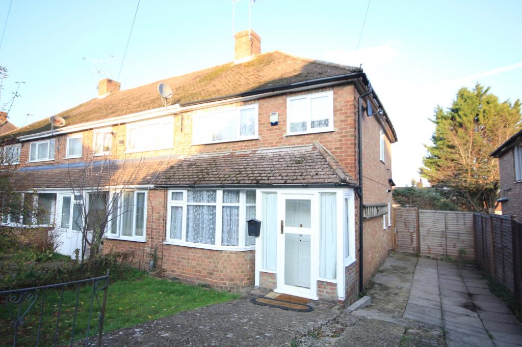 Main image of property: Thirlmere Avenue, Tilehurst, Reading, Berkshire, RG30
