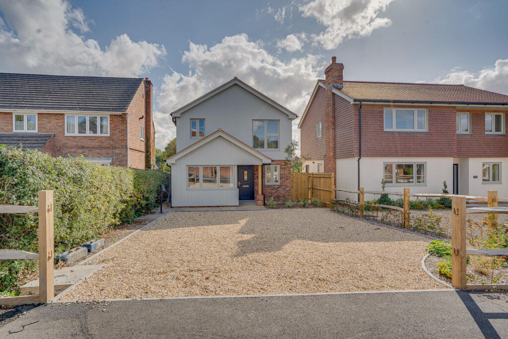 Main image of property: Swanwick Lane, Swanwick, Hampshire