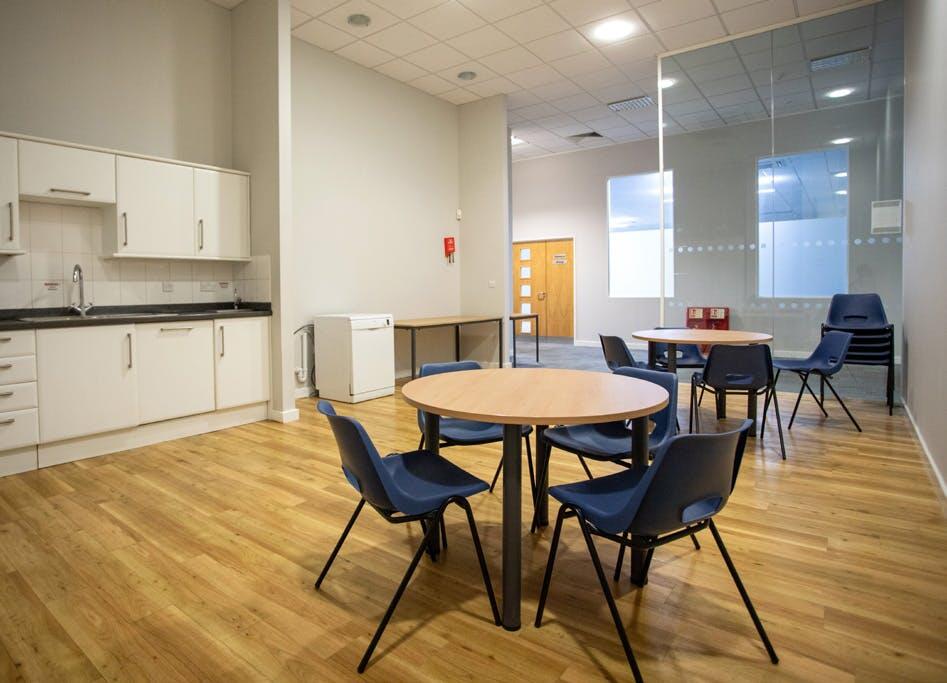 30 Murdock Road Bicester Internal 2.jpeg
