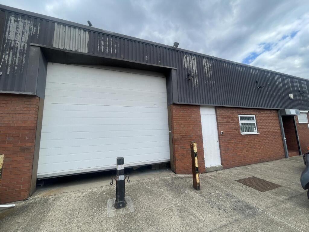 Main image of property: Warehouse and 2 offices in Mill Hill NW7