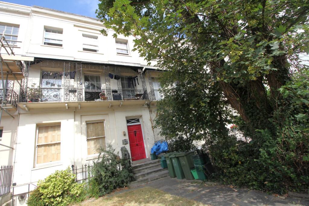 Main image of property: Evesham Road, Cheltenham, Gloucestershire, GL52