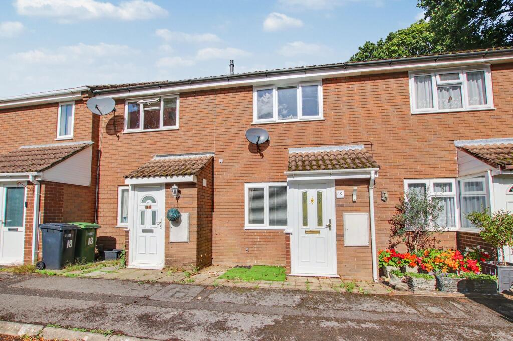 Main image of property: Tickner Close, Botley, SO30