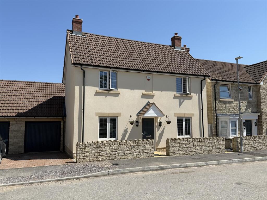 Main image of property: Cobblers Way, Radstock