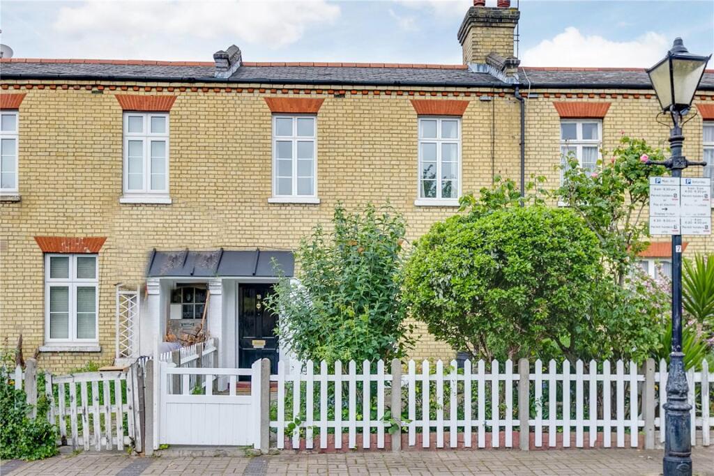 Main image of property: Imperial Square, Fulham