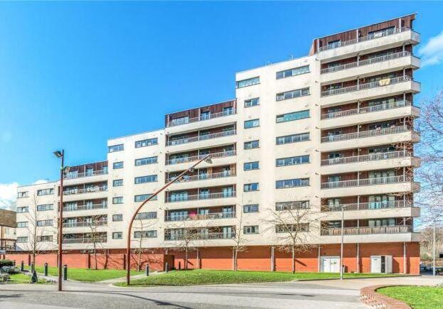 Main image of property: Flat 2, 3 Cottage Road, Highbury, London, N7 8TP