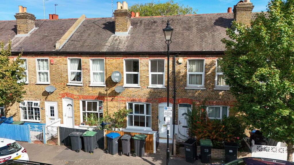 Main image of property: Fawcett Road, Croydon, CR0
