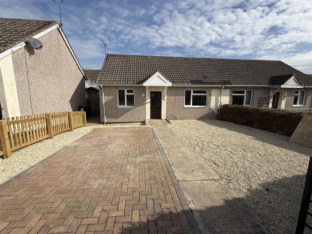 Main image of property: Parklands, Malmesbury