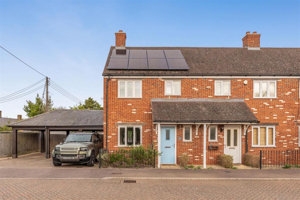 Main image of property: Pinson Close, Little Bourton