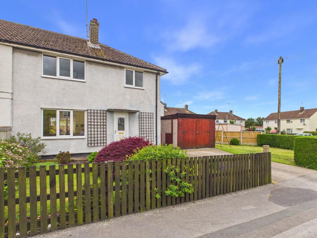 Main image of property: Dove Croft, New Ollerton, Newark, NG22