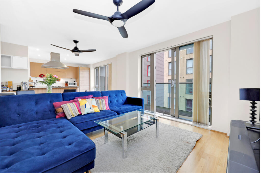 Main image of property: Caxton Apartments, E1